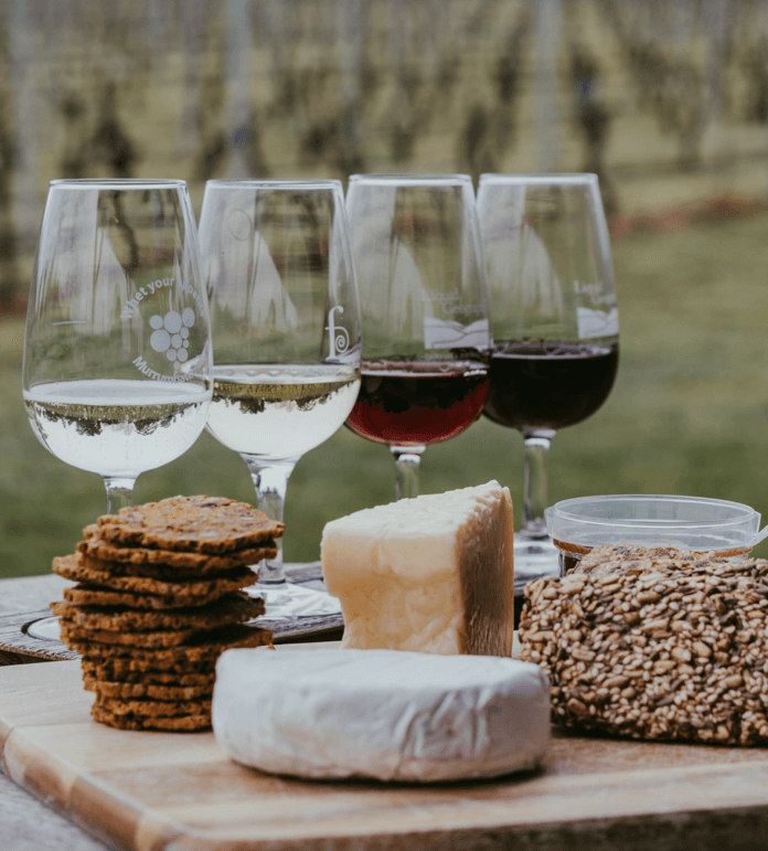 Cheese-and-wine-avva-experience