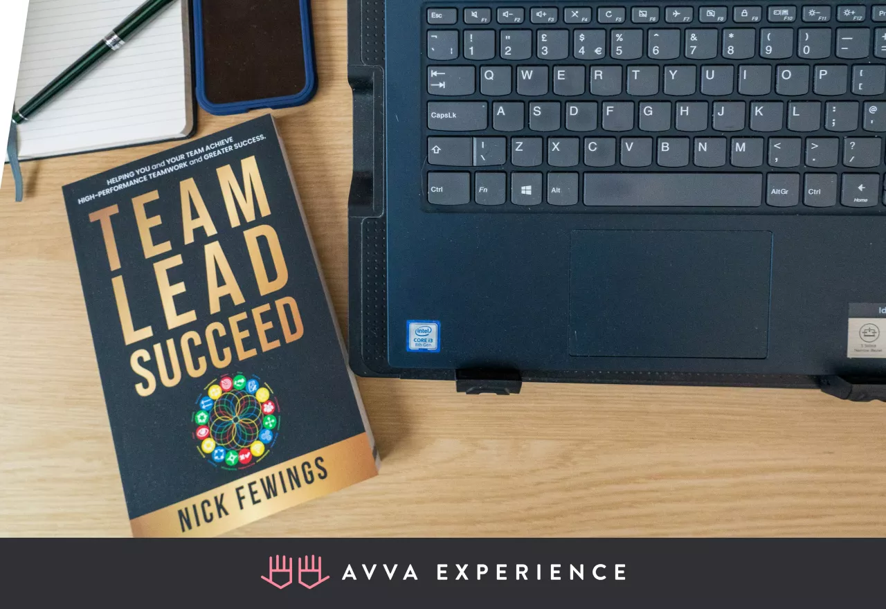  Laptop and success mindset book